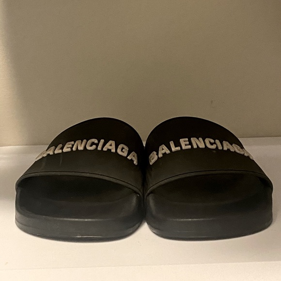 Balenciaga women Pool slides - Picture 4 of 6